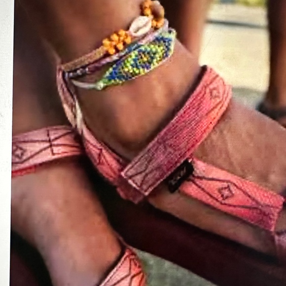 Teva Flatform Universal Sunscape sandals. NWT - Picture 4 of 10